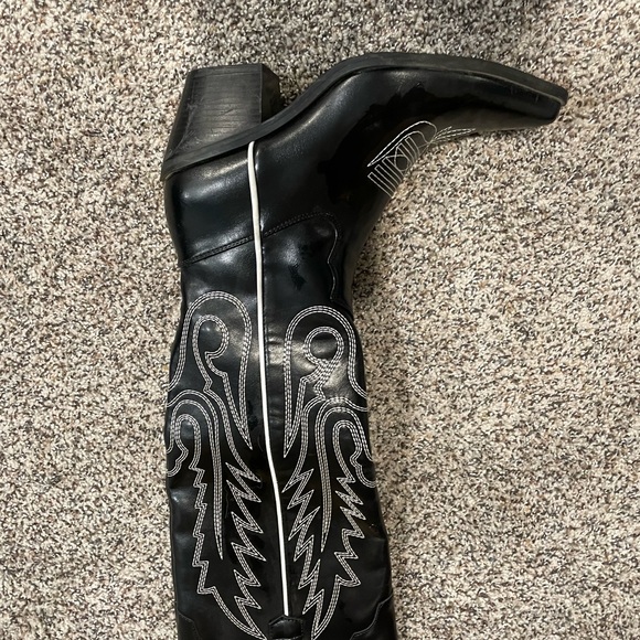 Cowboy and dress Boot Bundle - Picture 3 of 8